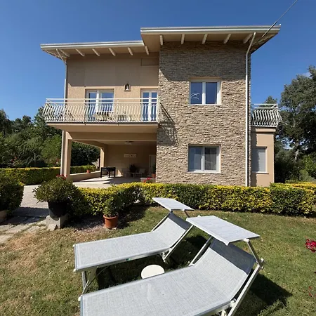 Bed & Breakfast Pratelli 3*