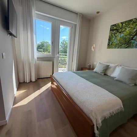 Pratelli Bed & Breakfast